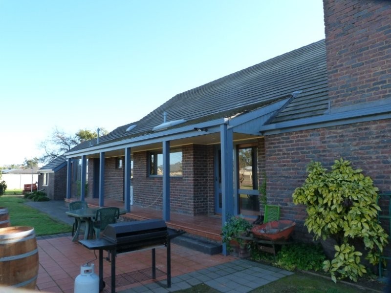 73 Cowan Street, Benalla VIC 3672