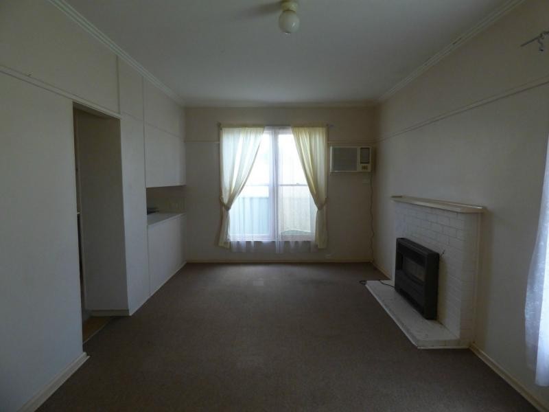 16 Russell Street, Benalla VIC 3672