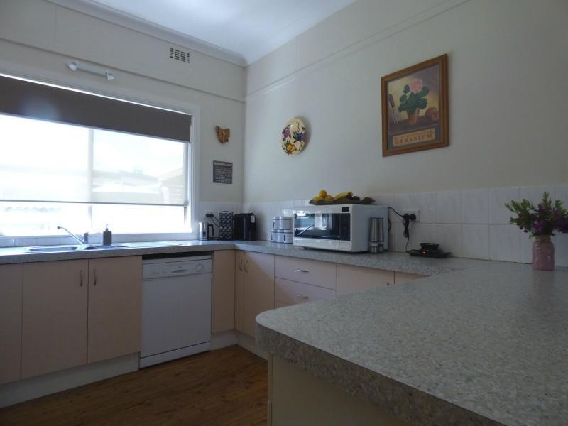 13 Crofton Street, Benalla VIC 3672