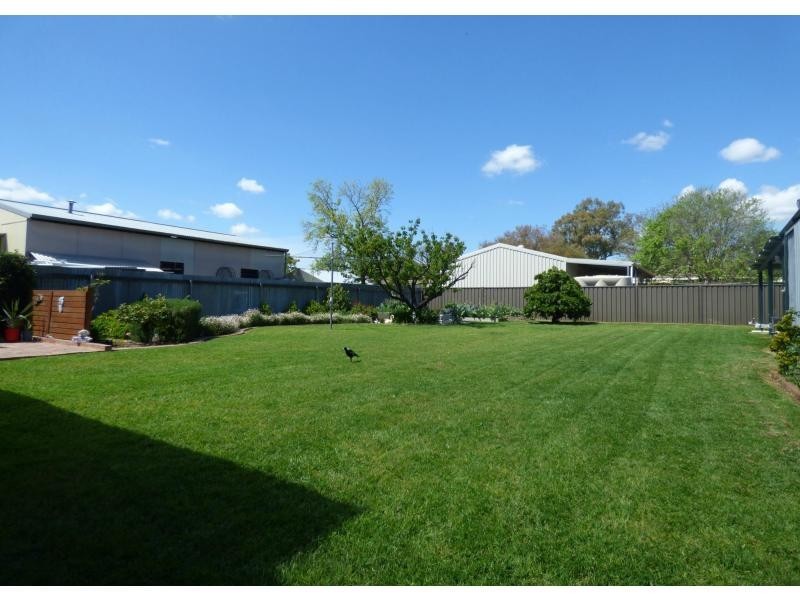 13 Crofton Street, Benalla VIC 3672