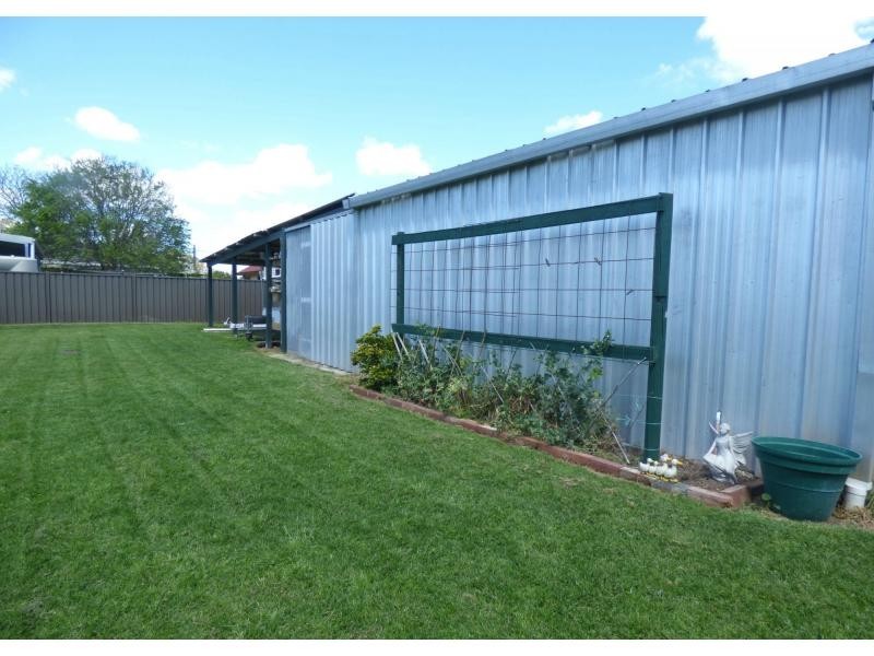 13 Crofton Street, Benalla VIC 3672