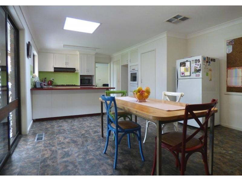 85 Coish Avenue, Benalla VIC 3672