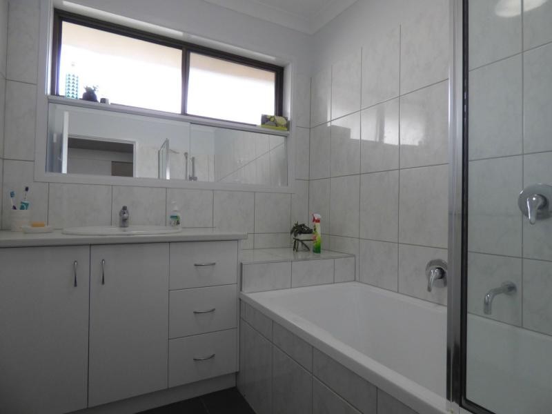 85 Coish Avenue, Benalla VIC 3672