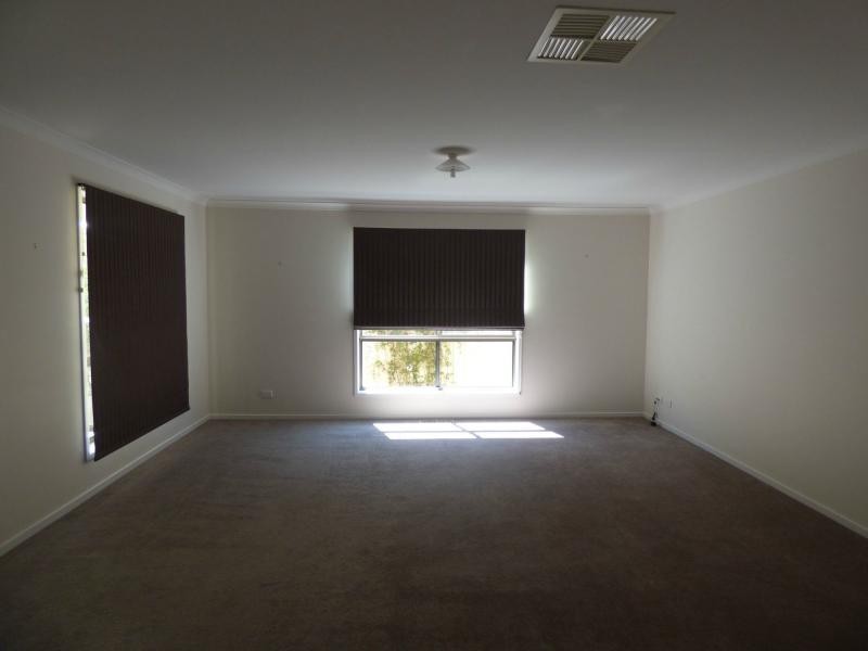 3 Wattletree Grove, Benalla VIC 3672