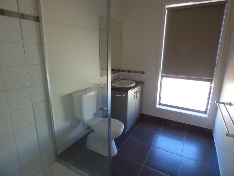 3 Wattletree Grove, Benalla VIC 3672