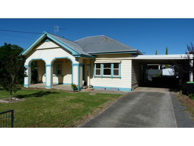 68 Clarke Street, Benalla VIC 3672