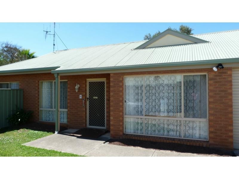 2/148 Waller Street, Benalla VIC 3672