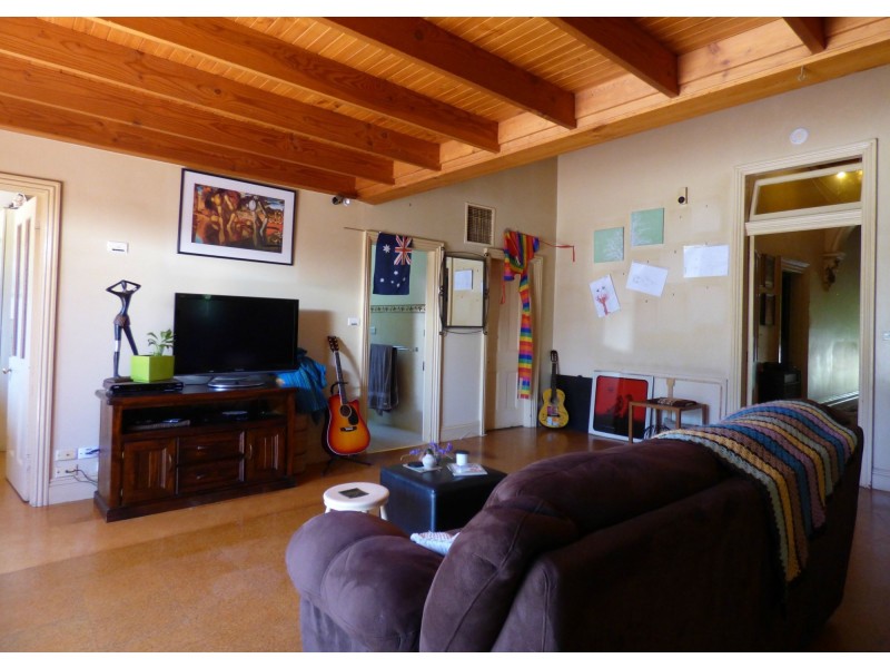 11 Nunn Street, Benalla VIC 3672