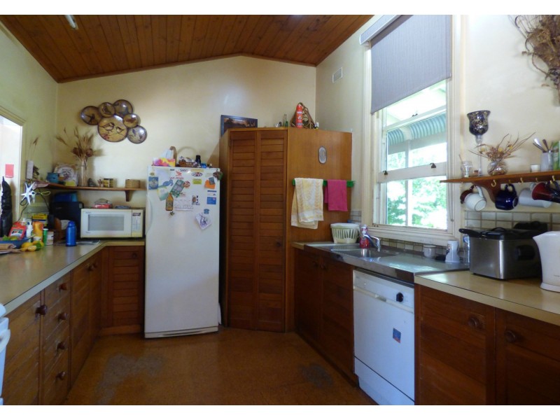 11 Nunn Street, Benalla VIC 3672