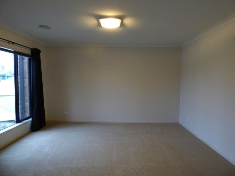 10 The Culdersac, Benalla VIC 3672