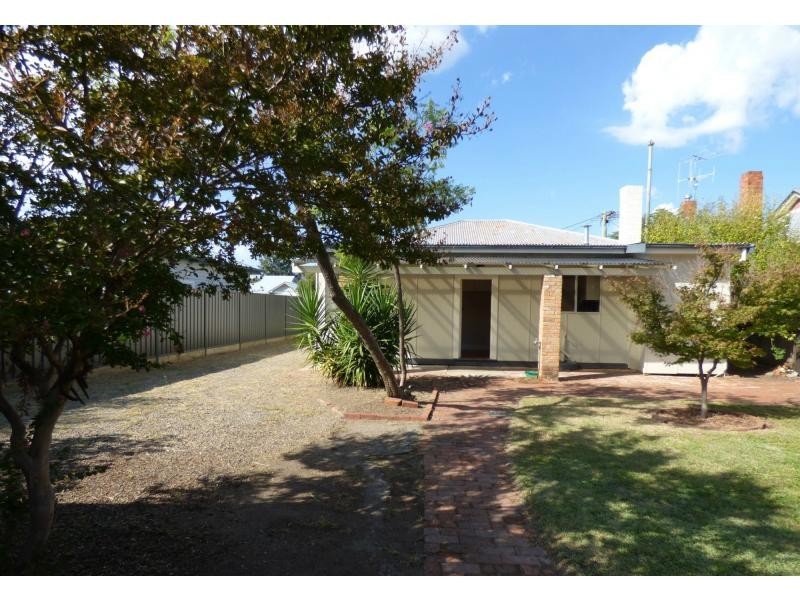 26 Wedge Street, Benalla VIC 3672