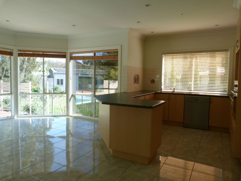 20 Ascot St, Benalla VIC 3672