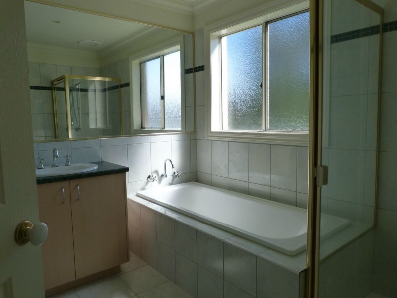 20 Ascot St, Benalla VIC 3672