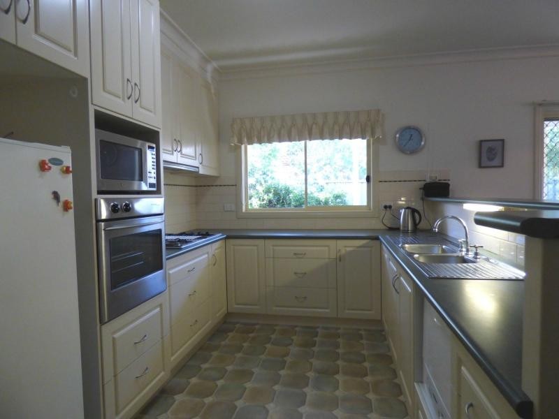 19 Stacey Street, Benalla VIC 3672