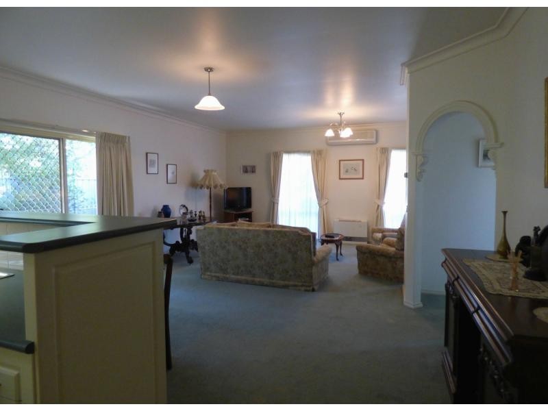 19 Stacey Street, Benalla VIC 3672