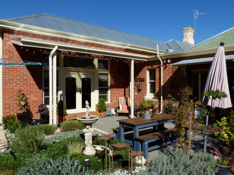 37 Byrne Street, Benalla VIC 3672