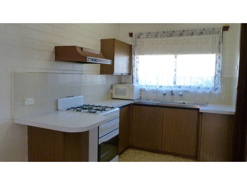 2/14 Cunningham Street, Benalla VIC 3672