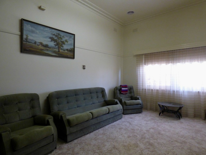 69 Salisbury Street, Benalla VIC 3672