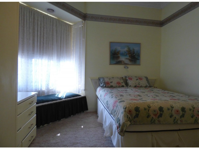 69 Salisbury Street, Benalla VIC 3672