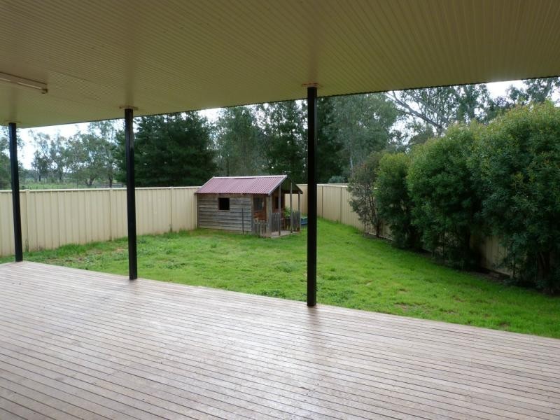 11 Robinson Court, Benalla VIC 3672