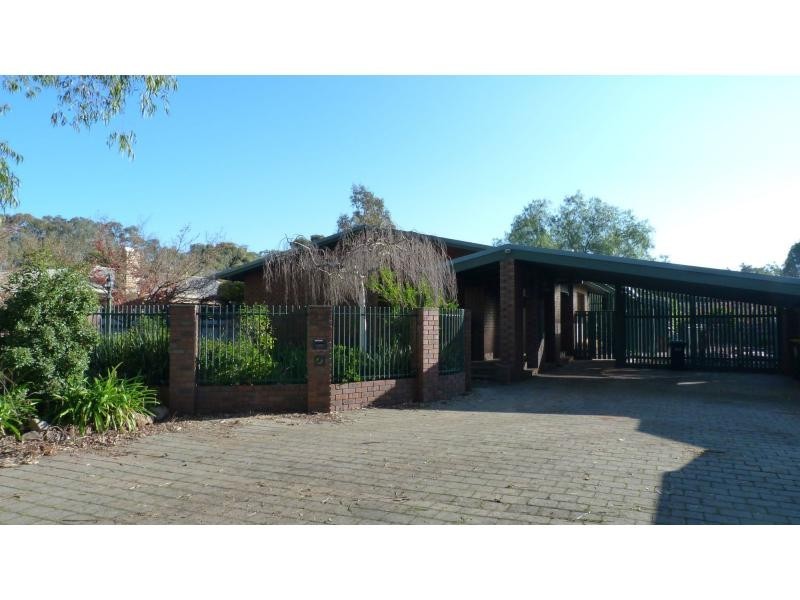 24 McConnan Street, Benalla VIC 3672