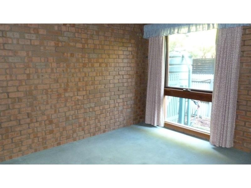 24 McConnan Street, Benalla VIC 3672