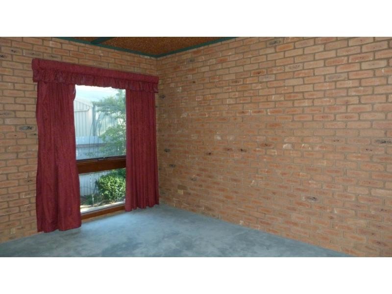 24 McConnan Street, Benalla VIC 3672