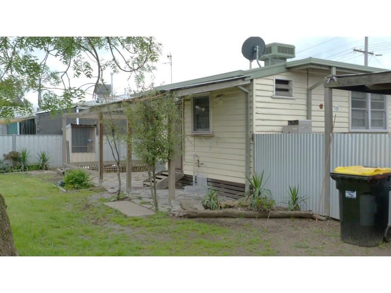 39 Cook Street, Benalla VIC 3672