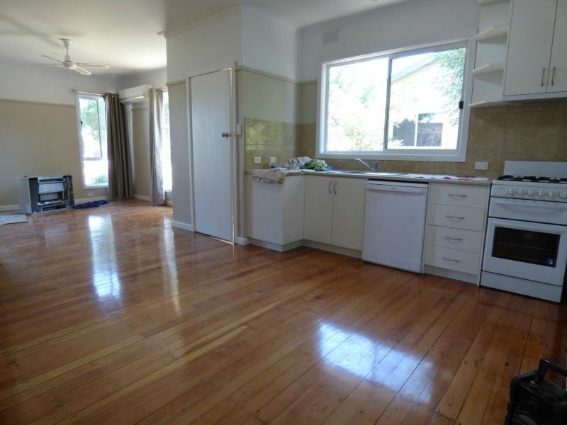 87 Thomas Street, Benalla VIC 3672