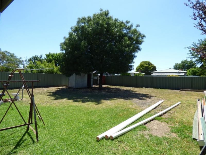 87 Thomas Street, Benalla VIC 3672