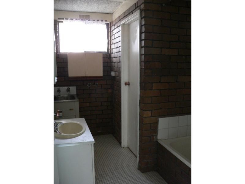 Unit 1/1 Nixon Street, Benalla VIC 3672