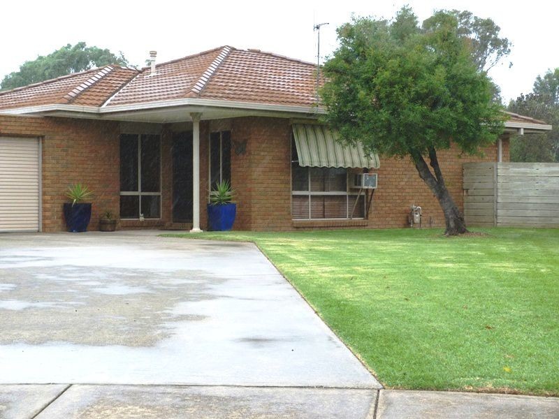 2/10 Ledger Court, Benalla VIC 3672