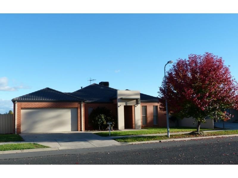 6 Amber Avenue, Benalla VIC 3672