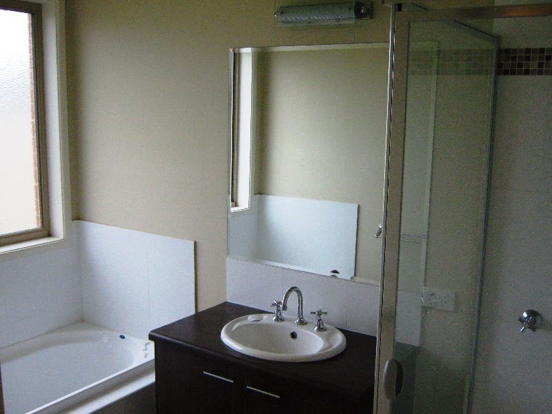 6 Amber Avenue, Benalla VIC 3672