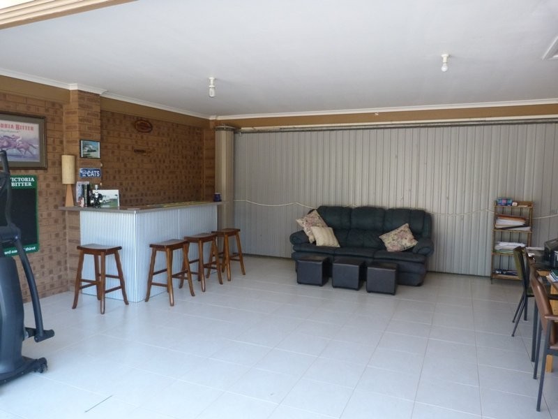 38 Barrs Lane, Benalla VIC 3672