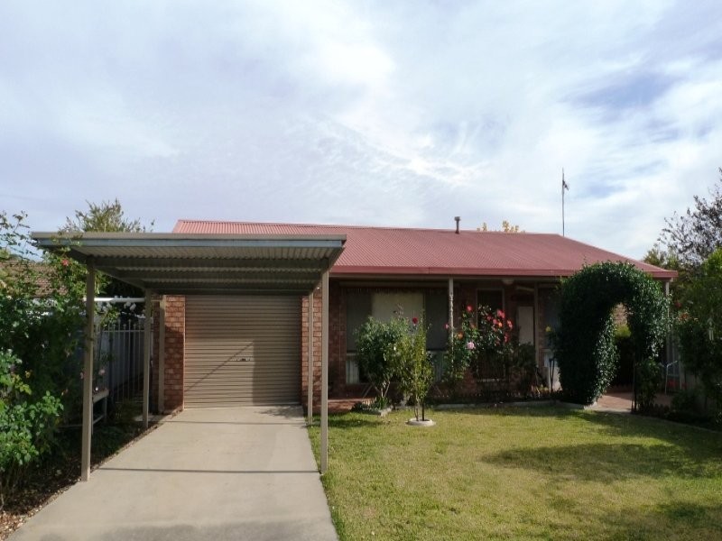 Unit 2/90 Clarke Street, Benalla VIC 3672
