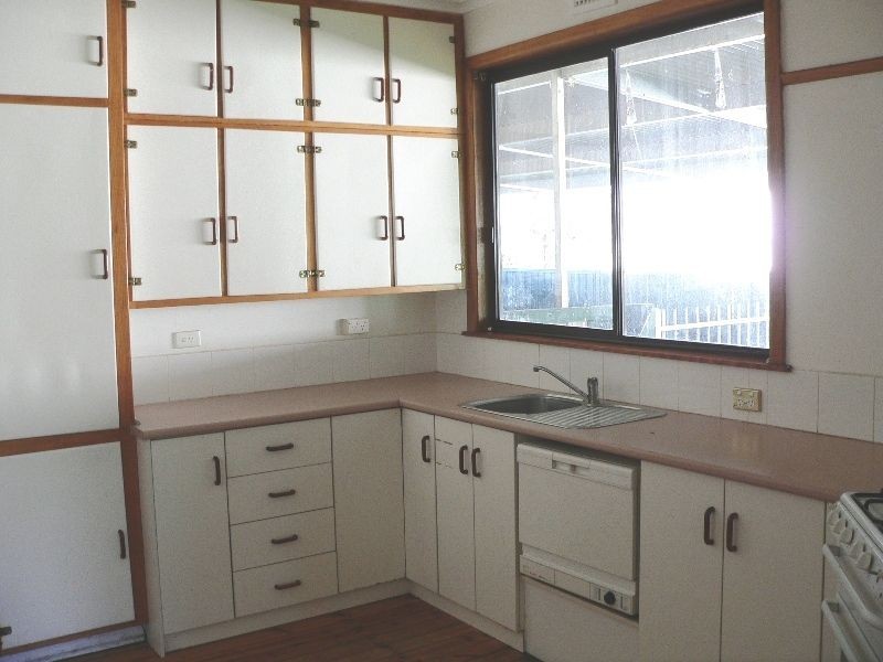 14 Afton Avenue, Benalla VIC 3672