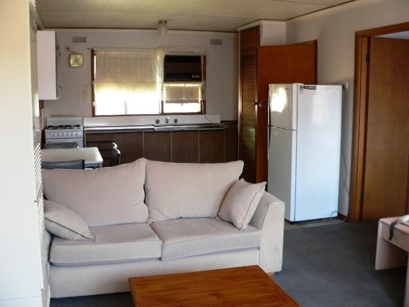 Unit 3/5 Helms Court, Benalla VIC 3672