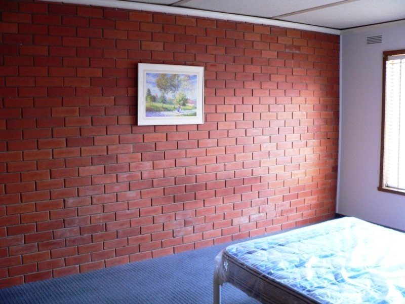 Unit 3/5 Helms Court, Benalla VIC 3672