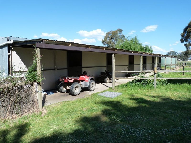 5617 Shepparton Road, Benalla VIC 3672