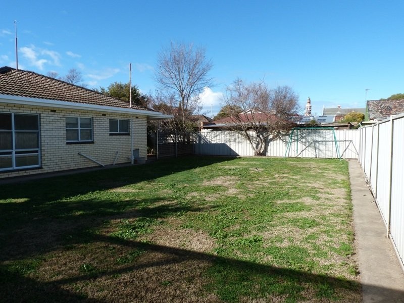 2/24 Arundel Street, Benalla VIC 3672