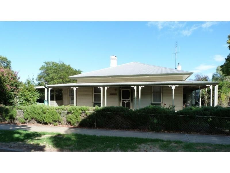 2 Hyacinth Street, Violet Town VIC 3669