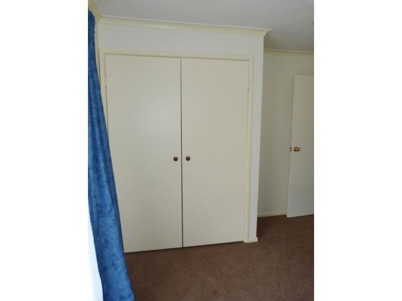 11 Oak Avenue, Benalla VIC 3672