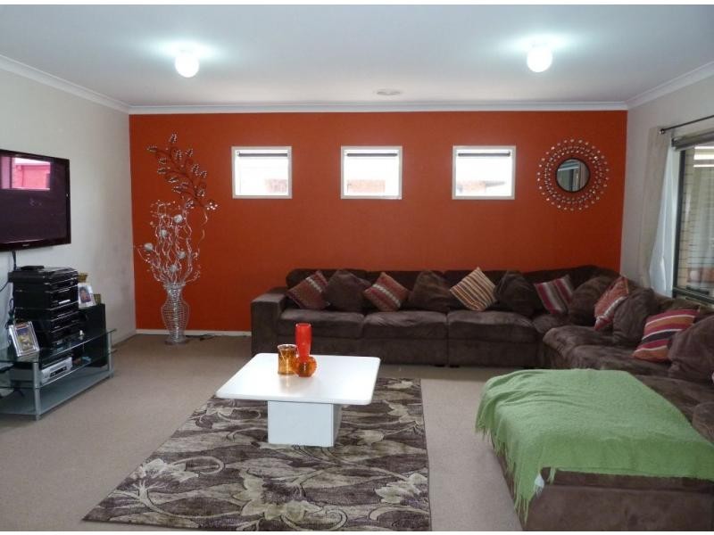 18 Ironbark Drive, Benalla VIC 3672