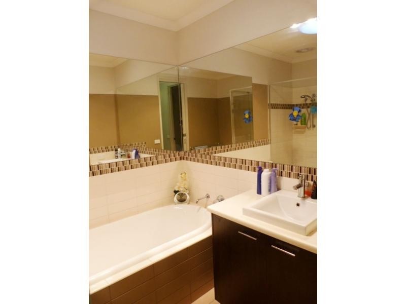 18 Ironbark Drive, Benalla VIC 3672