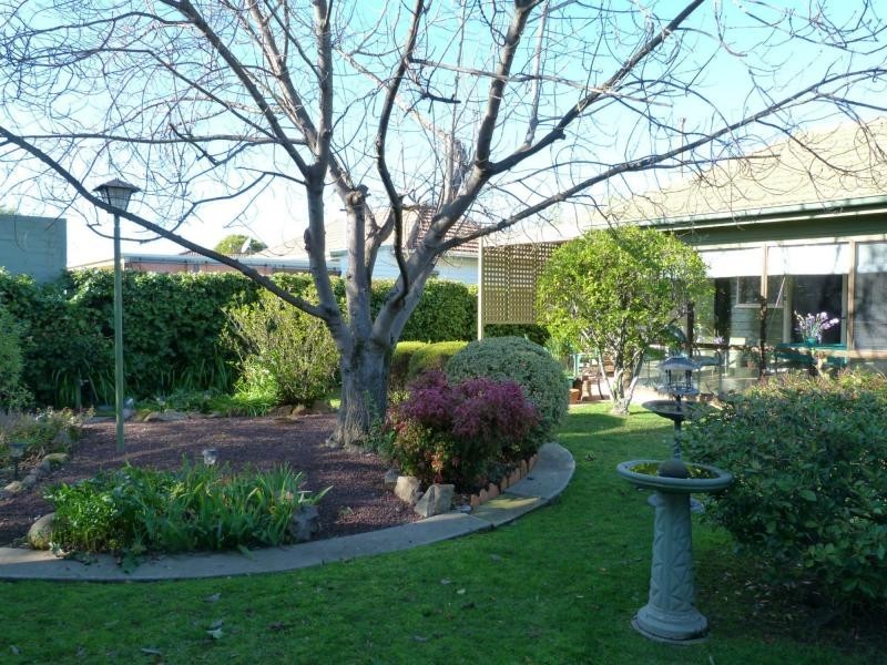 15 Perth Street, Benalla VIC 3672