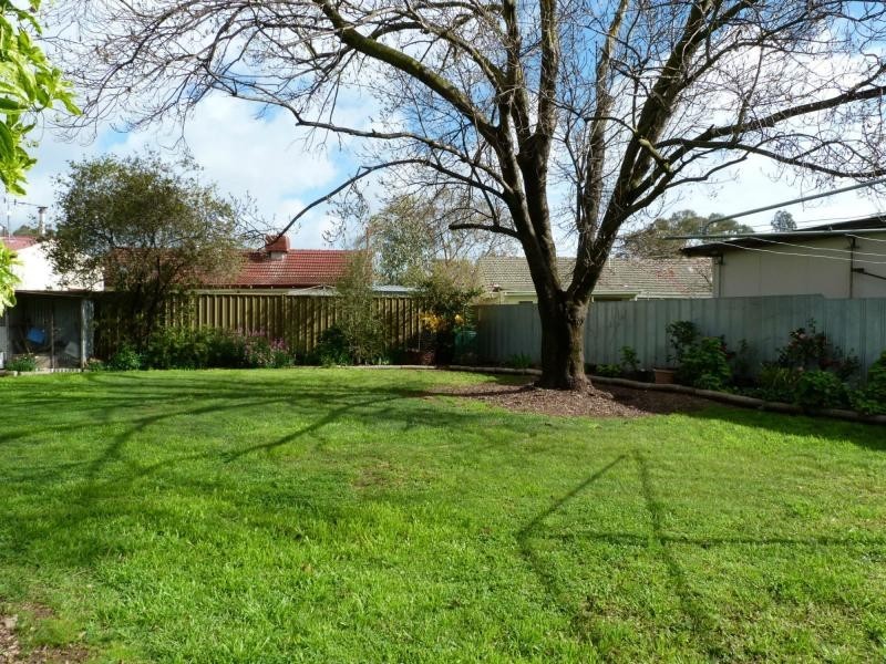 10 Charles Street, Benalla VIC 3672