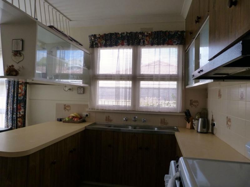 10 Charles Street, Benalla VIC 3672