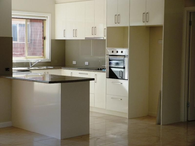 Unit 3/2 Meadows Avenue, Benalla VIC 3672