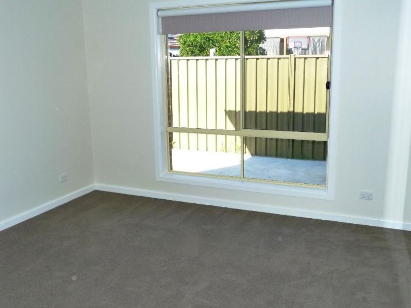Unit 3/2 Meadows Avenue, Benalla VIC 3672